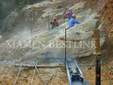 Pneumatic mobile rock drill